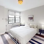 Avenue A810 Epic 2Br, Pool, Gym, Parking